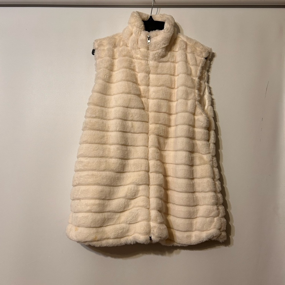 White/cream furry vest